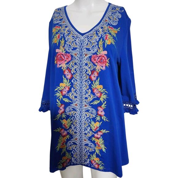 Calessa Women's Tunic Blue Embroidered Shirt Large 3/4 Sleeves Bohemian Top NEW - Picture 2 of 9